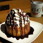 Cafe ASAN『スフレホットケーキ チョコマカダミア カスタード』