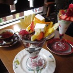Cafe Marrone『マシュマロチョコパフェ』『あまおう苺のパフェ』